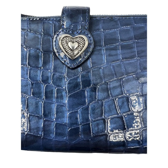Brighton Bellissimo Heart Zip large Wallet with wristlet - Picture 2 of 7
